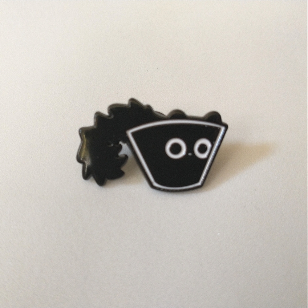 🧁 3/$30 Glass Of Black Kitty Enamel Pin NEW